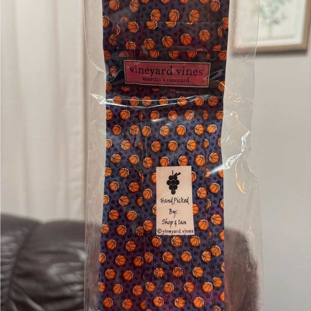 Vineyard Vines Men's Tie with Blue and Orange Basketball Design